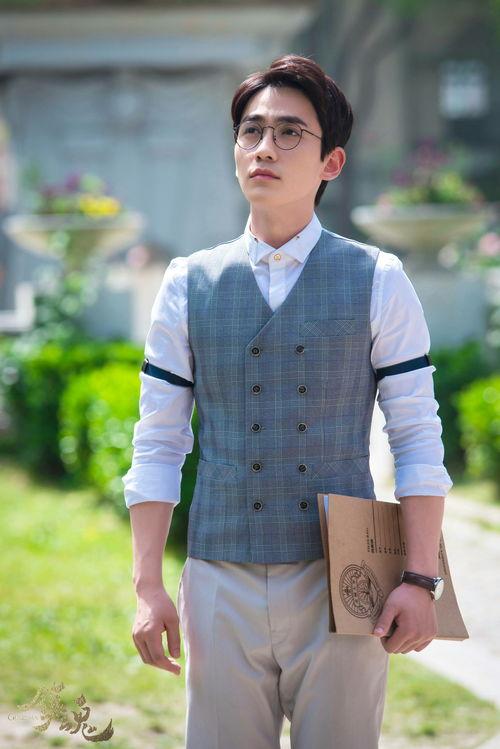 少帅的一千次索爱,一千次索爱的浪漫传奇